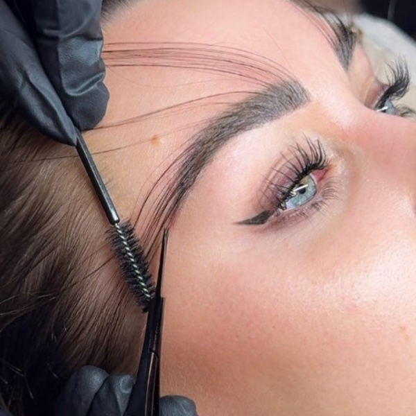 COMBI PACK - ONLINE COURSE BROW LAMINATION + BROW EXTENSIONS