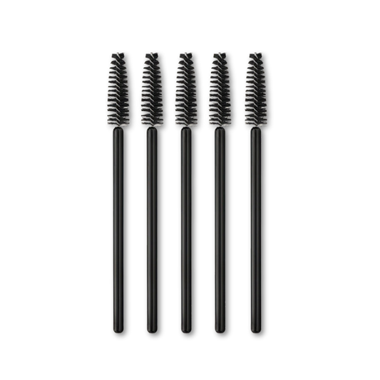 Disposable lash and brow brushes with soft bristles, ideal for maintaining perfectly styled lashes and brows.