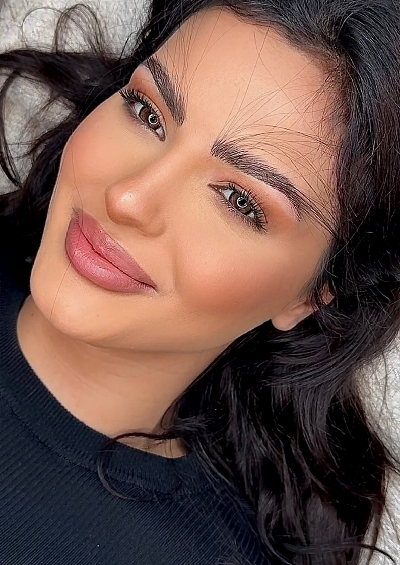 Close-up of full, natural-looking brow extensions on model – result from the Sugar Browed Online Brow Extensions Course